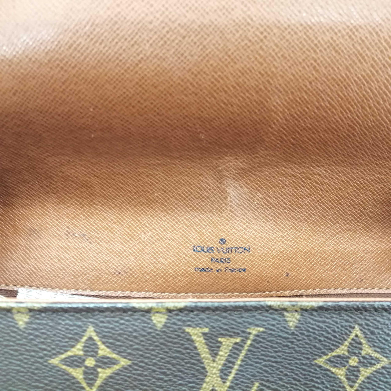 真ん中スレ有り