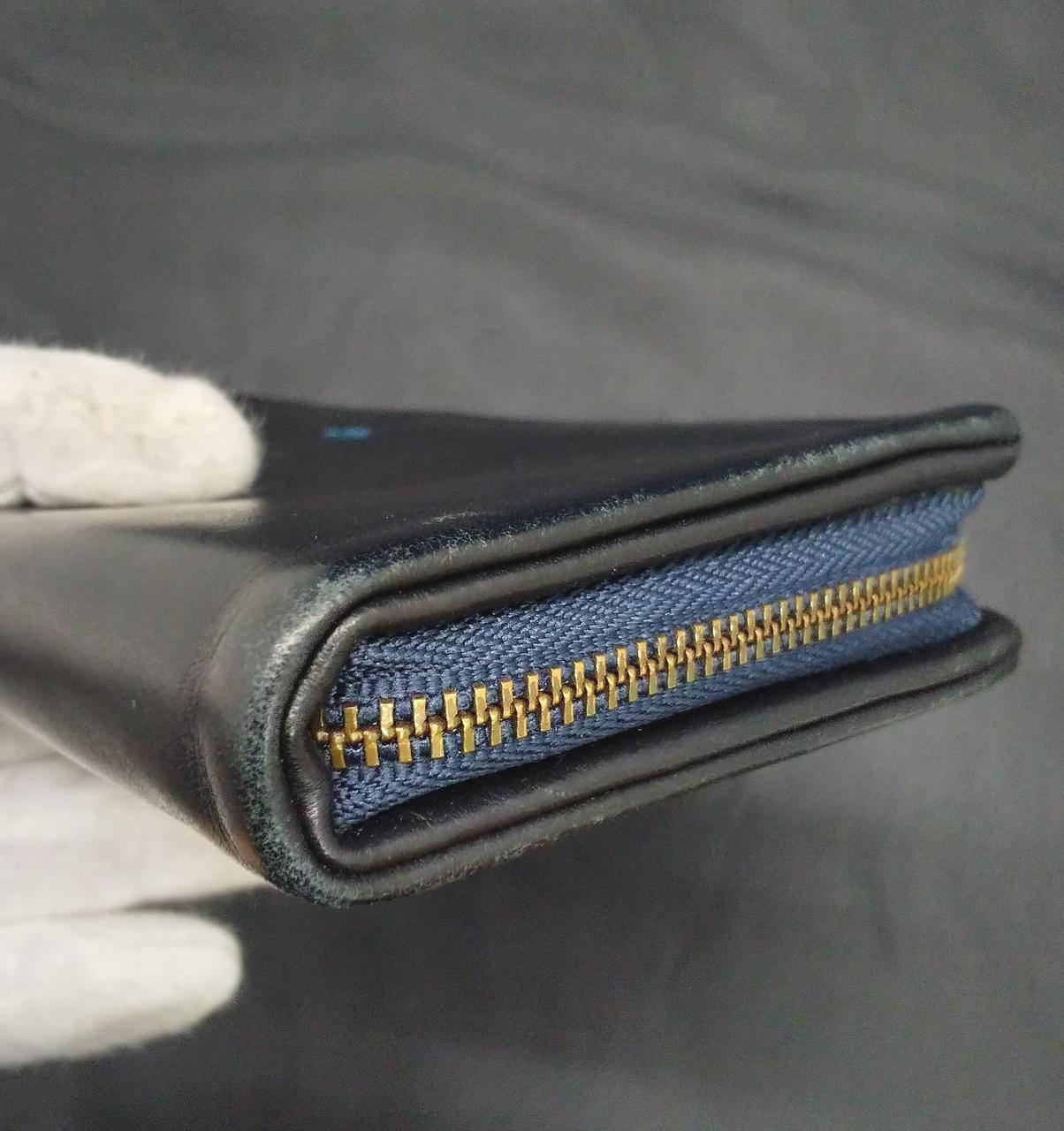 横の端にスレがあります