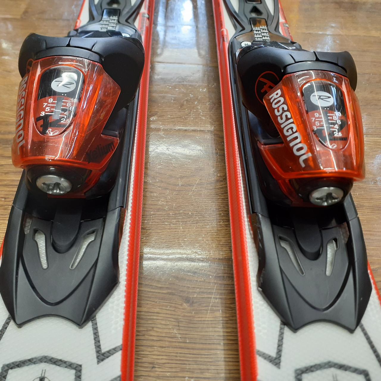 ロシニョール　カービングスキー ROSSIGNOL (ロシニョール) カービングスキー 167cm DEMO ALPHA
