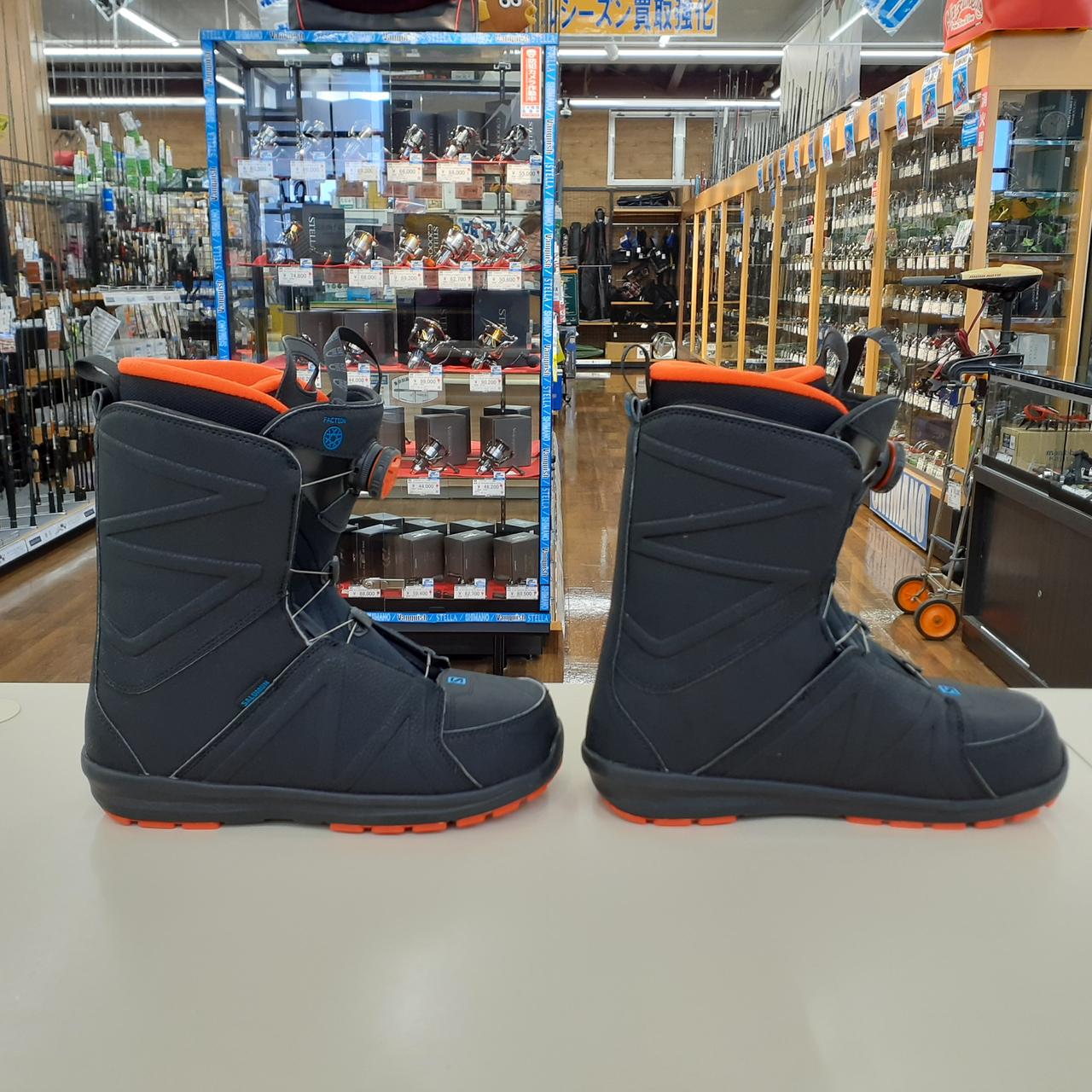 Salomon スノーボードブーツ MANTIS BOA 黒 Amazon.co.jp: ブーツ - スノーボード: スポーツ＆アウトドア