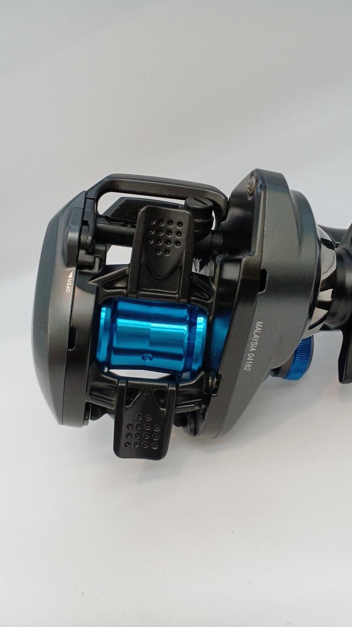 SHIMANO 型番：20 SLX DC 71 XG 04182 ベイトリール ベイトリール