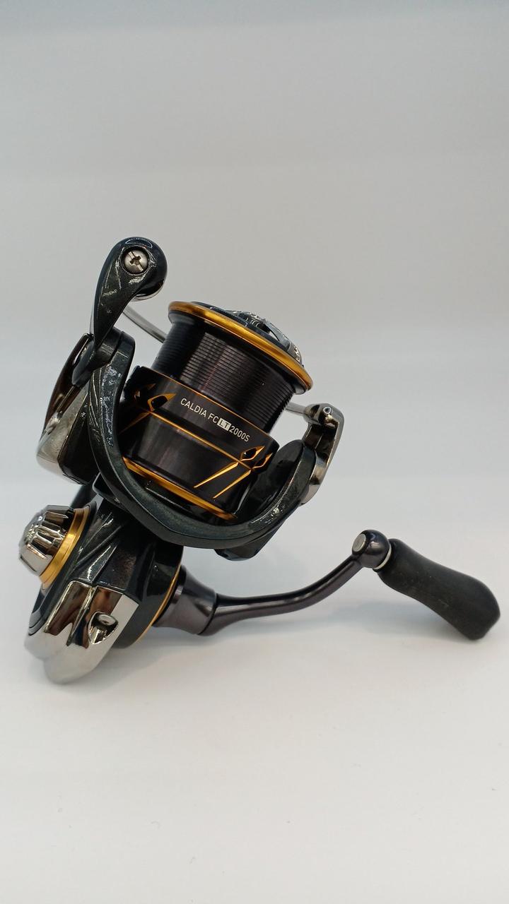 DAIWA 型番：21 CALDIA FC LT 2000S 00060282 スピニングリール