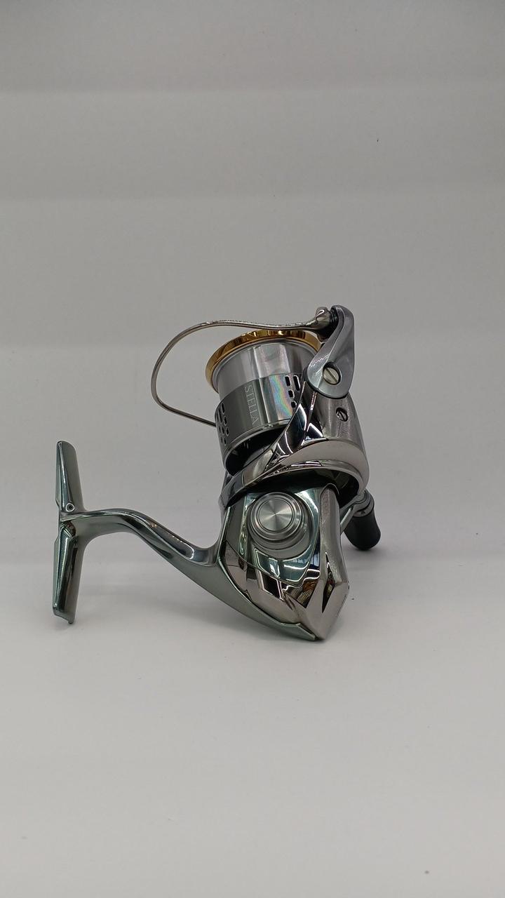 SHIMANO C2000S リール　中古 楽天市場】美品 SHIMANO シマノ スピニングリール 21 アルテグラ