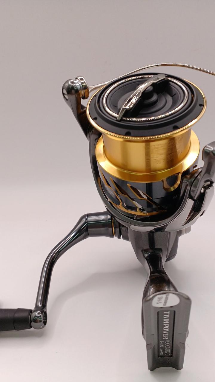 【ほぼ未使用】SHIMANO TWIN POWER 2000S スピニングリール 2025年最新】シマノ twinpower 2000の人気アイテム - メルカリ