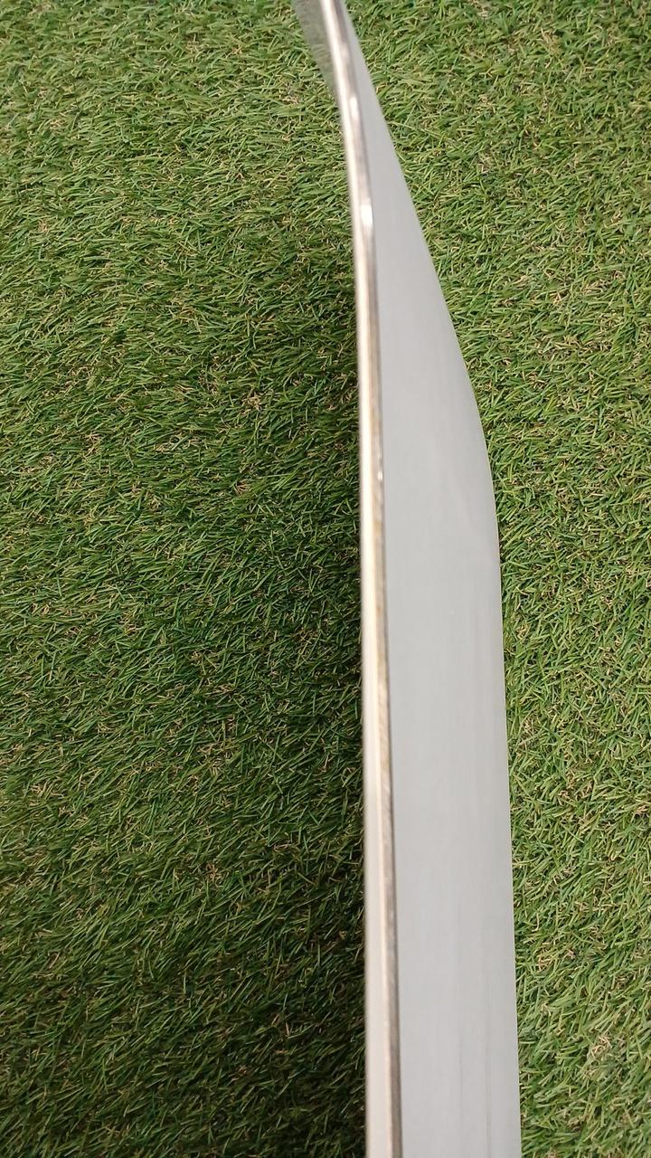 側面に多少のサビあり