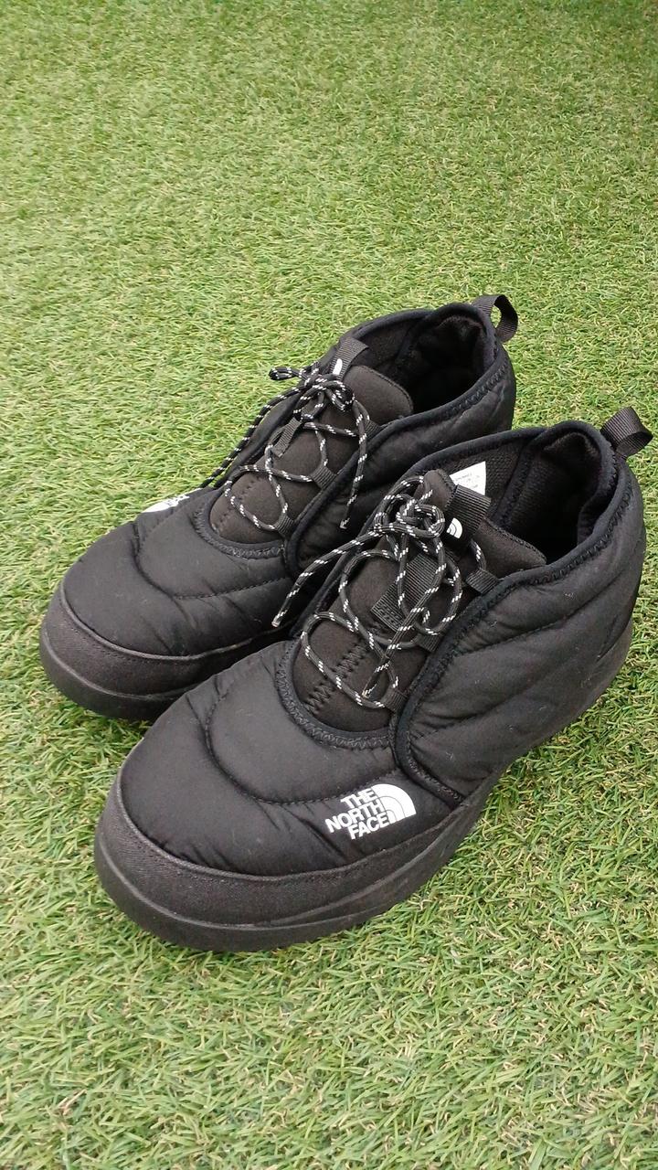 全体的に中綿のほつれが目立ちます