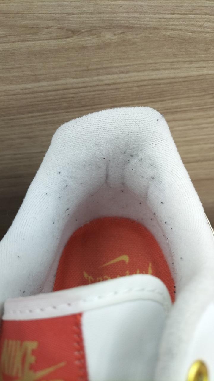 かかと部分毛玉感あり