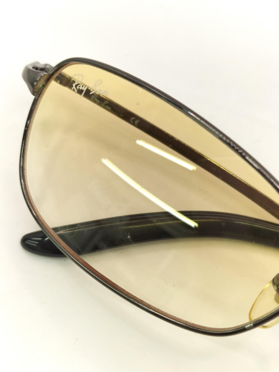 レンズキズあり