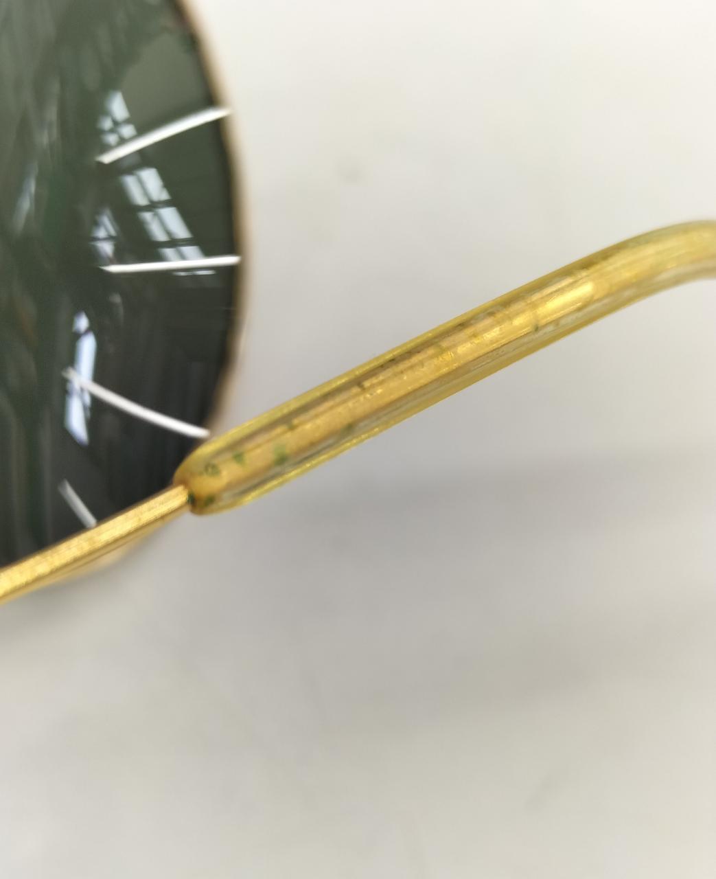 テンプレ変色あり