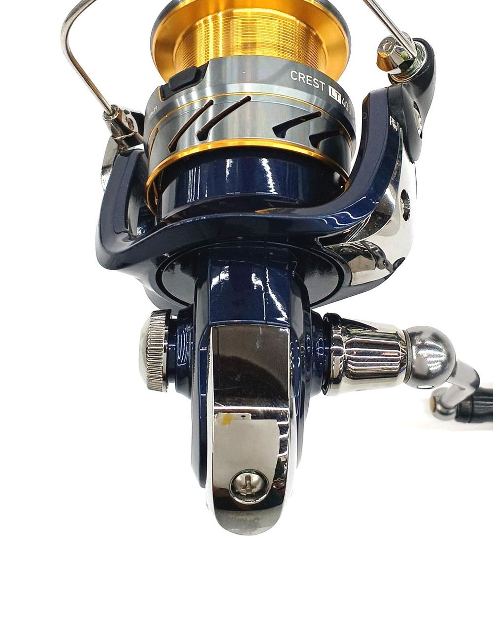 ボディに多少の擦り傷あり。