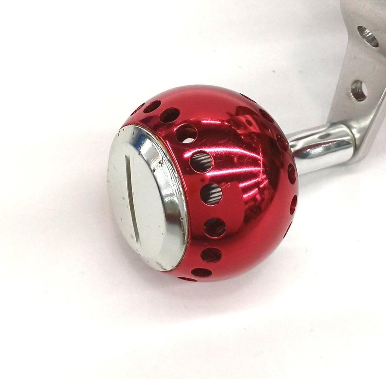 ハンドルノブに擦り傷あり。