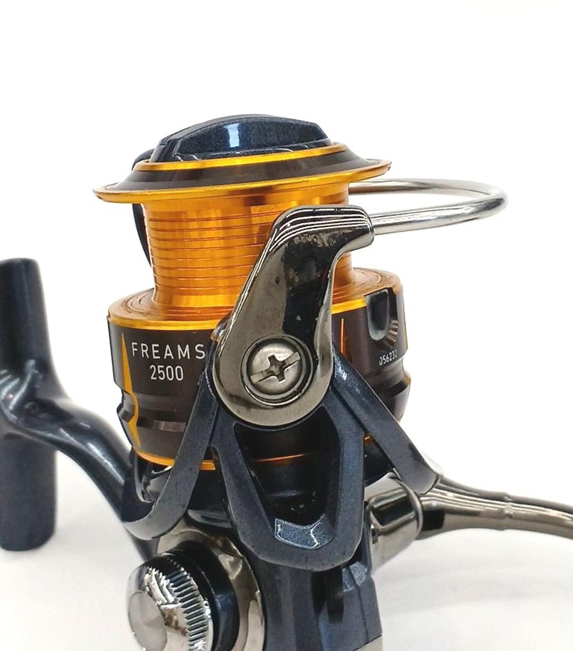 ローターにスレキズがございます。