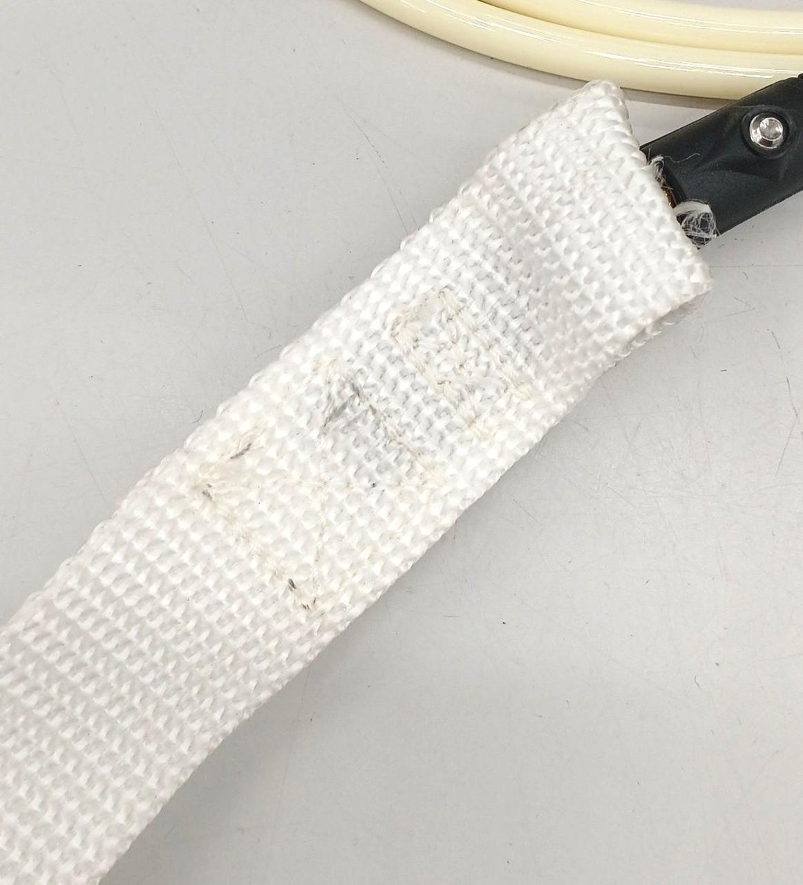スティッチに多少の汚れあり。