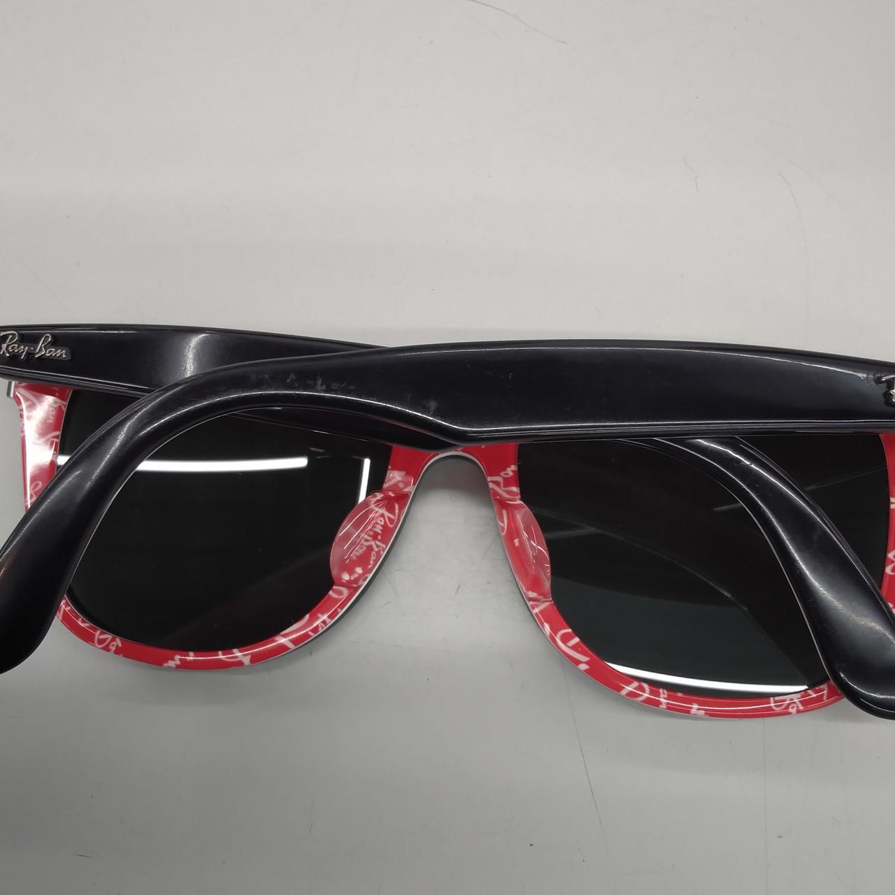 テンプル、キズあり