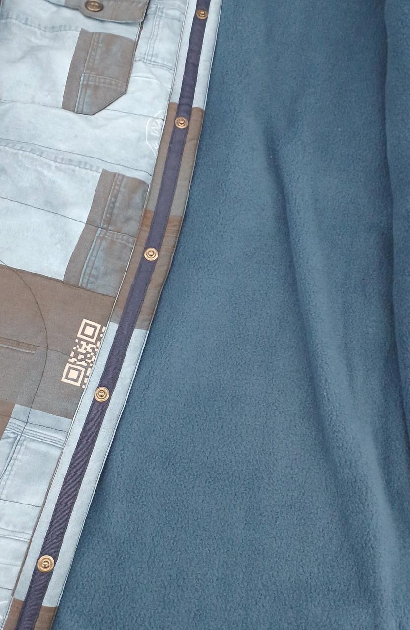 フリースライナーです。