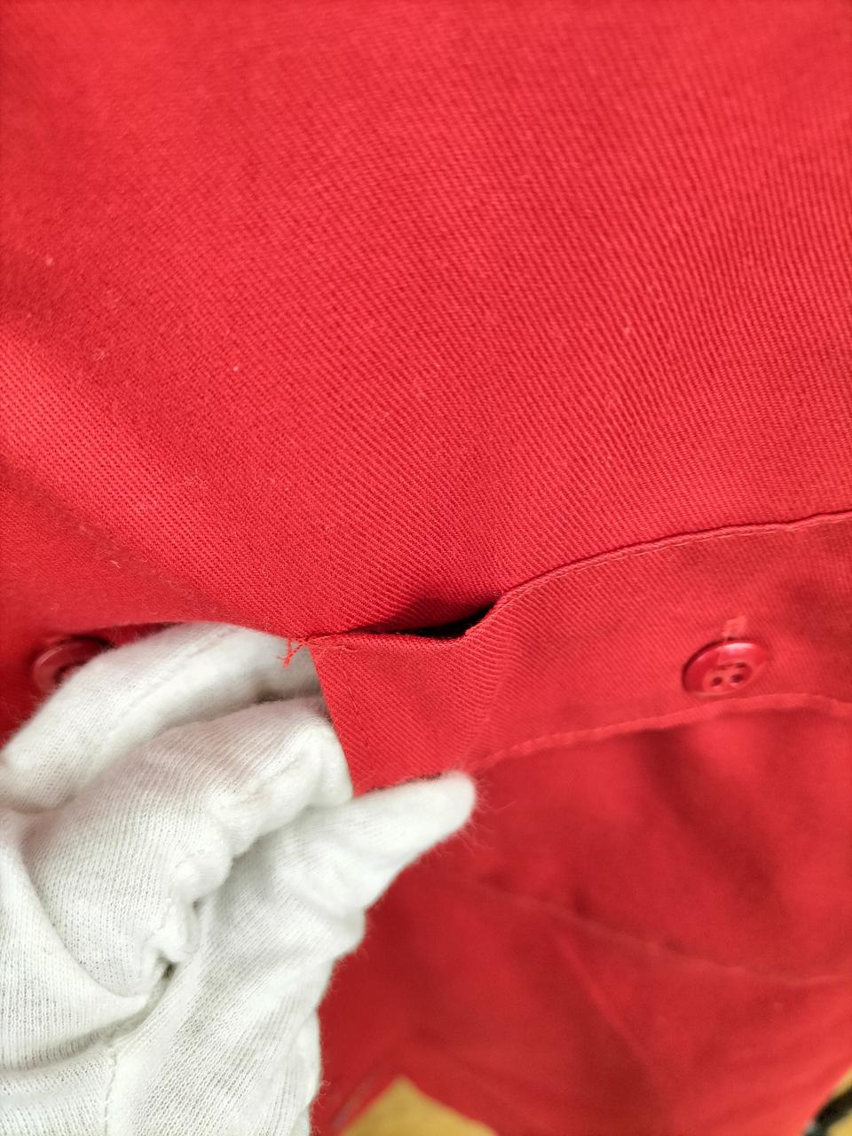 ポケット部分ほつれあり