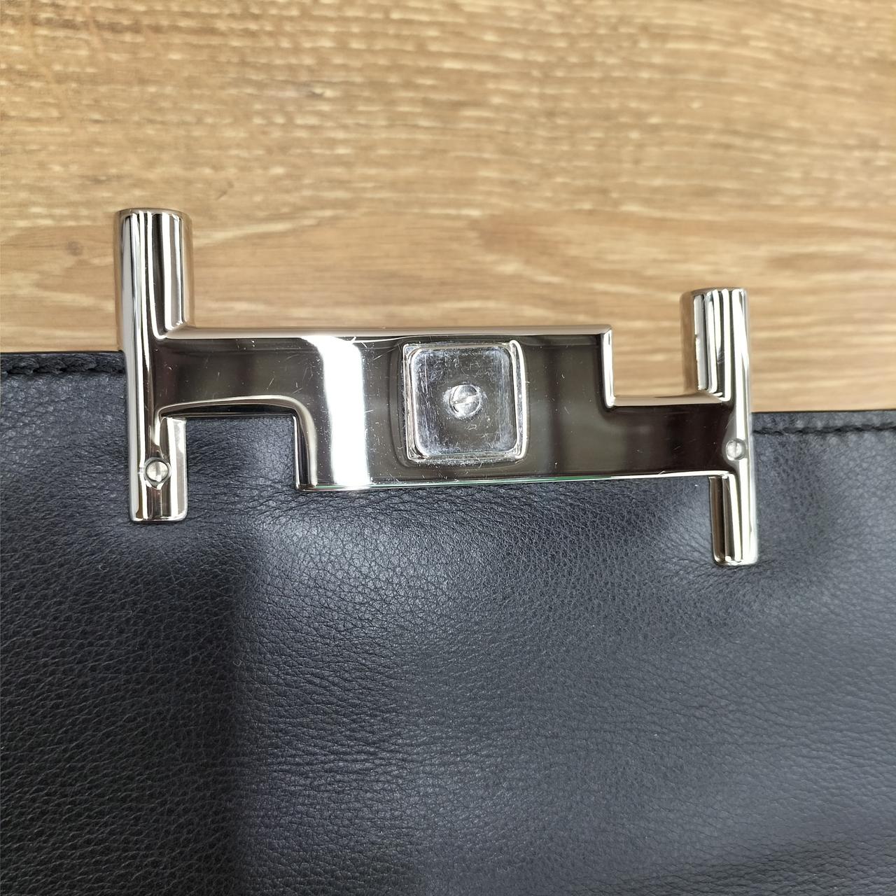 留め具、キズあり
