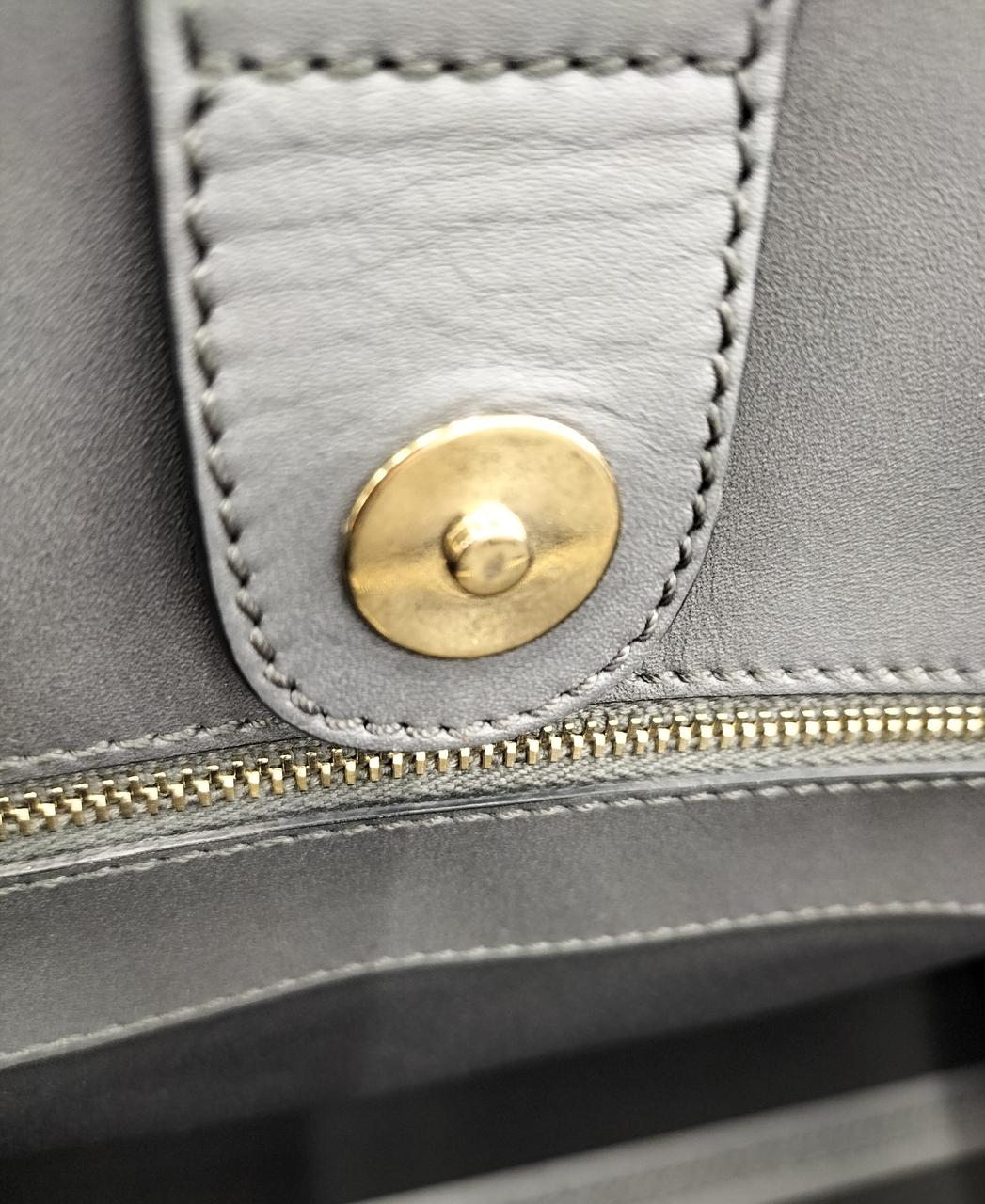 金具、細かいキズあり
