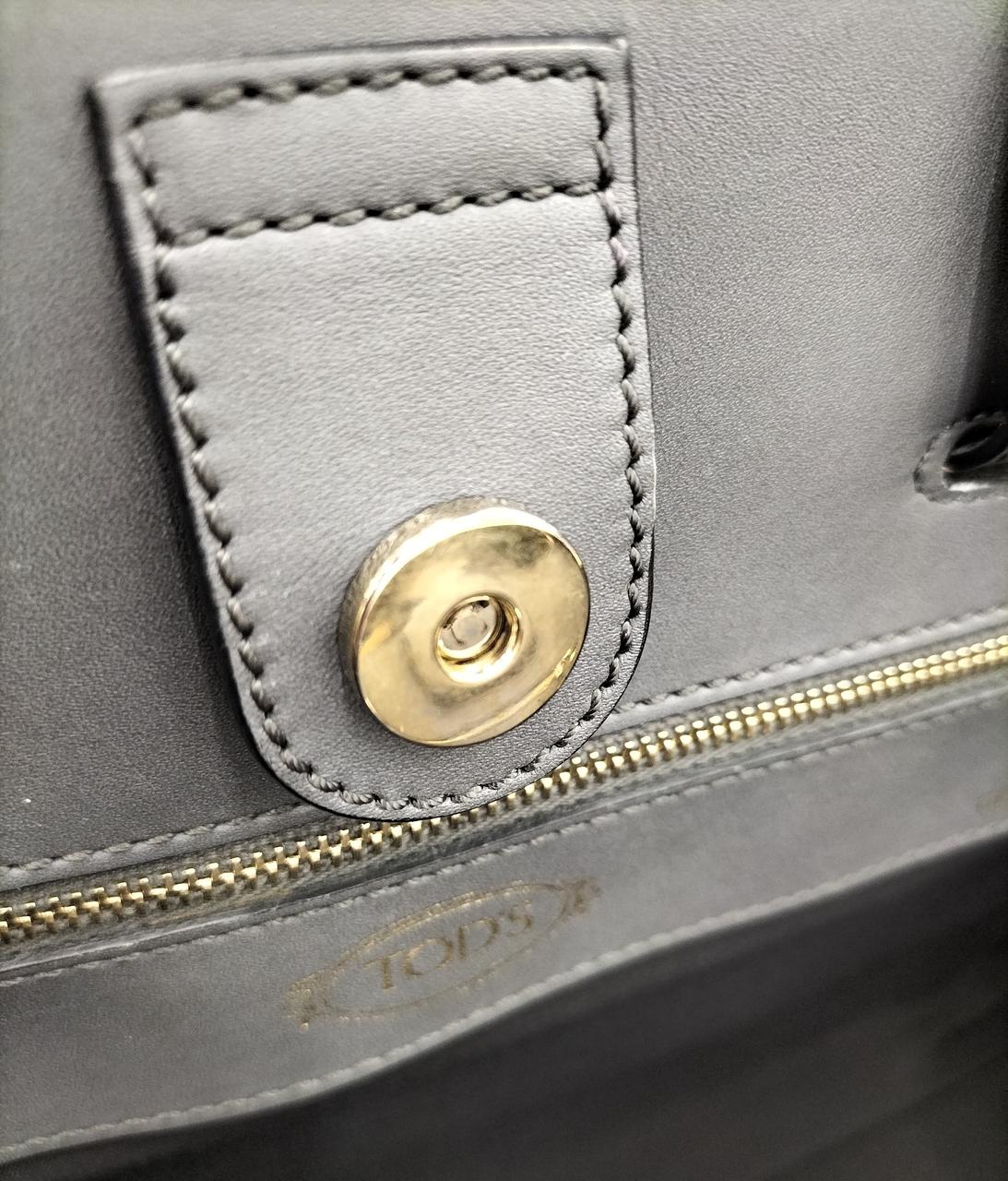 金具、細かいキズあり