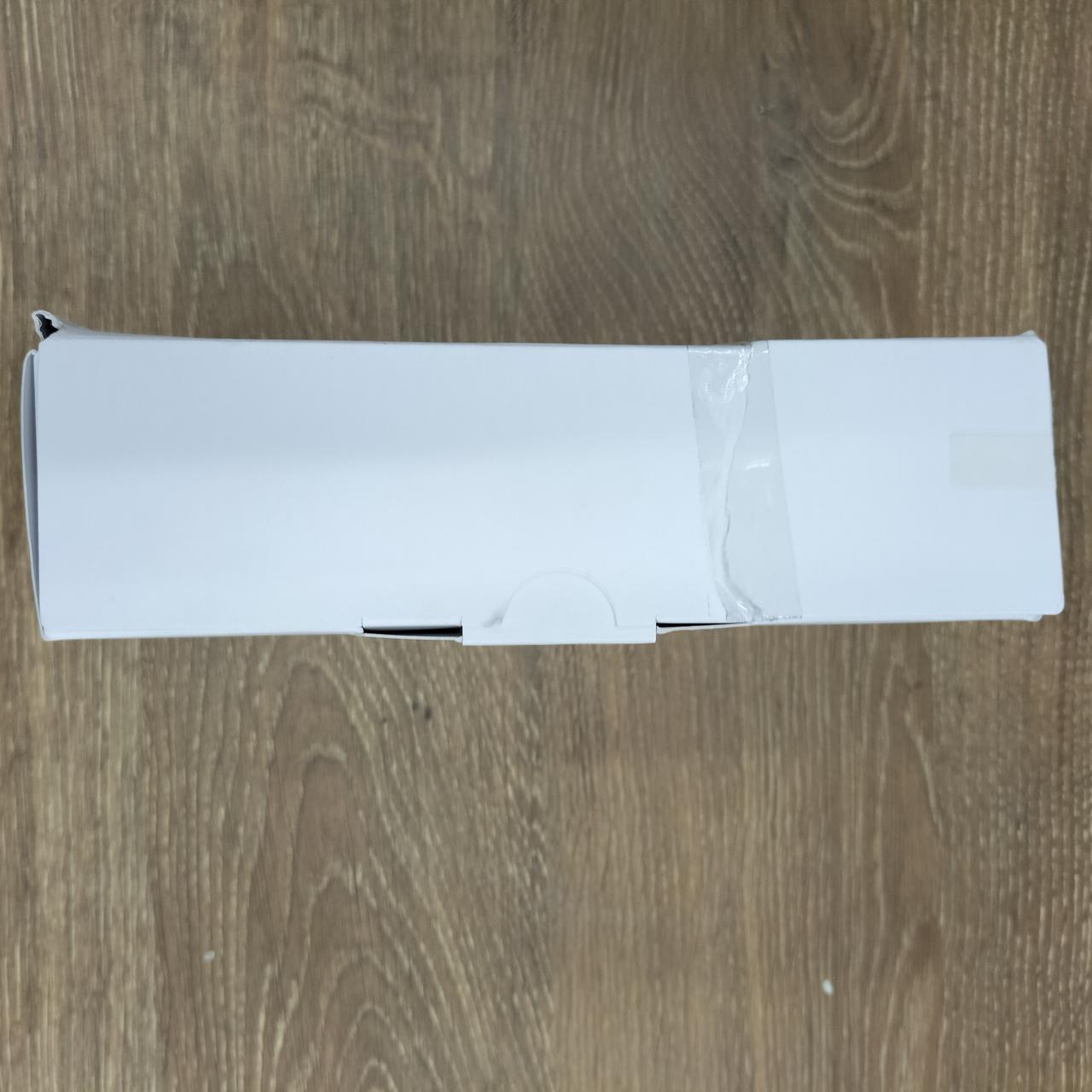 箱に切れている部分があります