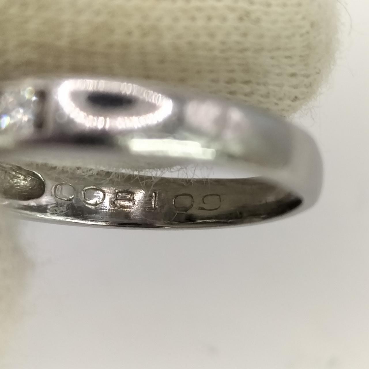 008109