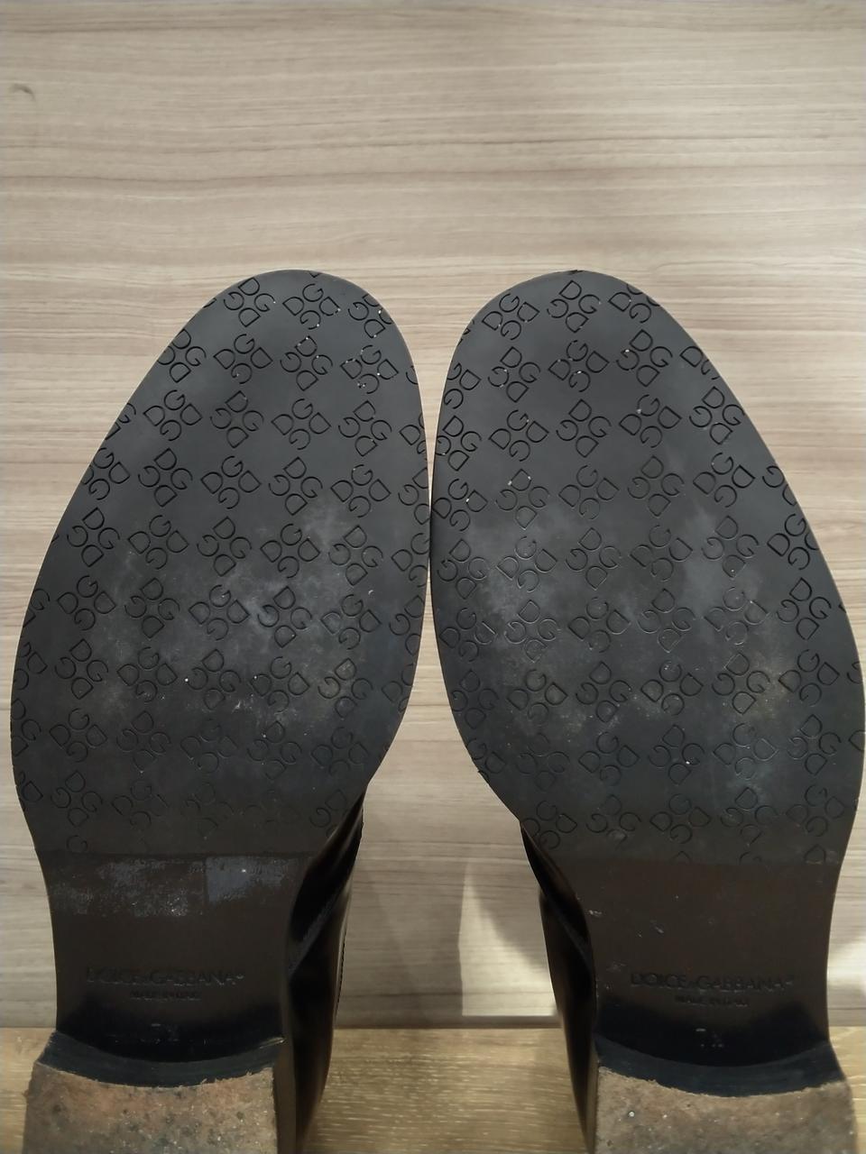 右足裏側擦れあり