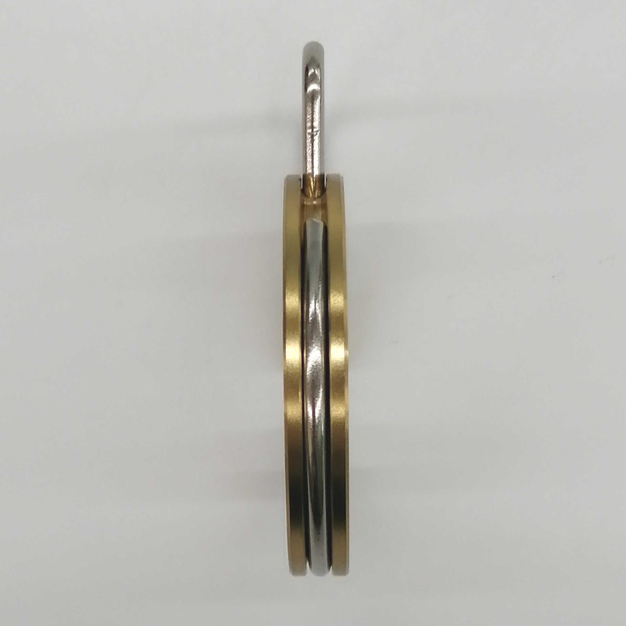 Snow Peak 株主優待 リングキーホルダー スノーピーク 株主優待(キーホルダー)が到着。使用上の注意は