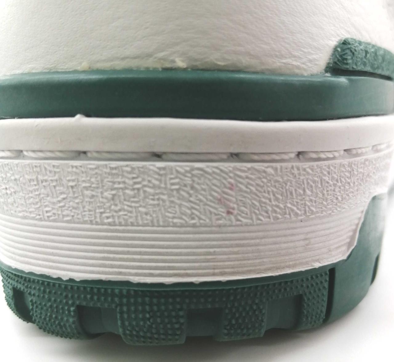 少々汚れあります。