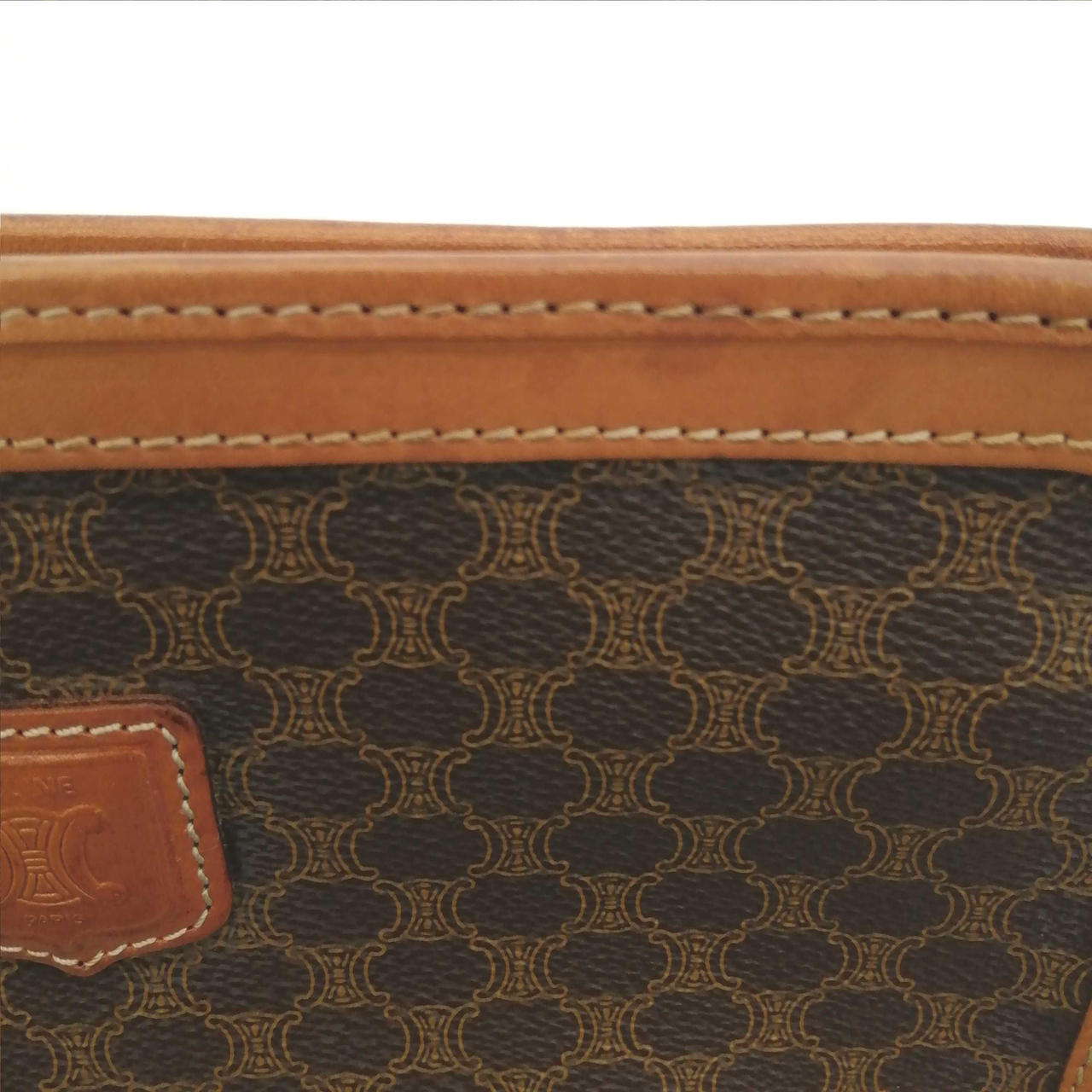 少々染みがあります。