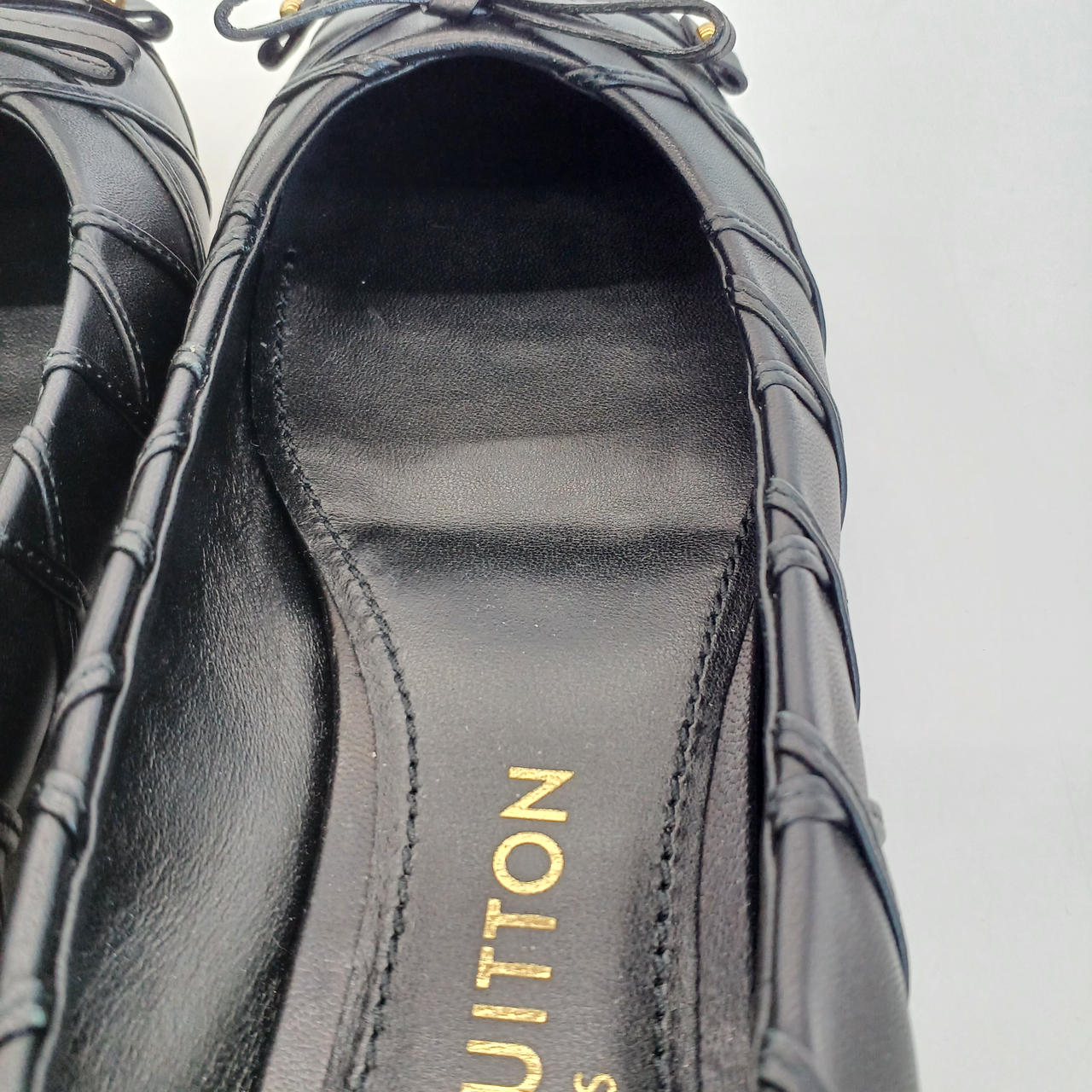 美品　LOUIS VUITTON ルイヴィトン　バレエシューズ 　裏張り済 ルイヴィトン(LOUIS VUITTON)|ニーナラインバレエシューズ|【ハード