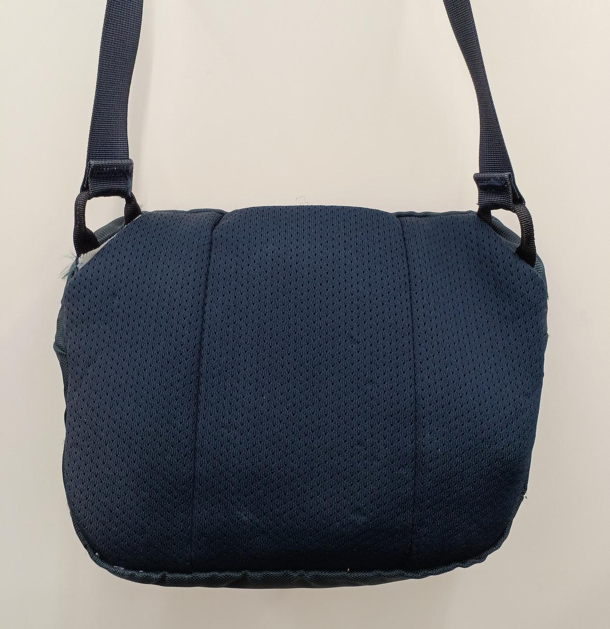 白い汚れがあります。