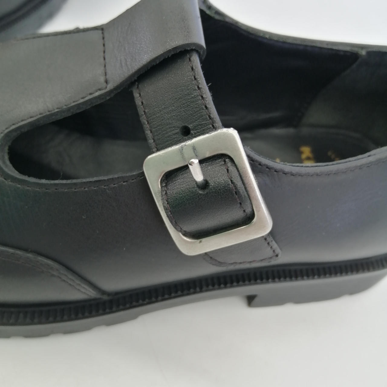 変色があります。