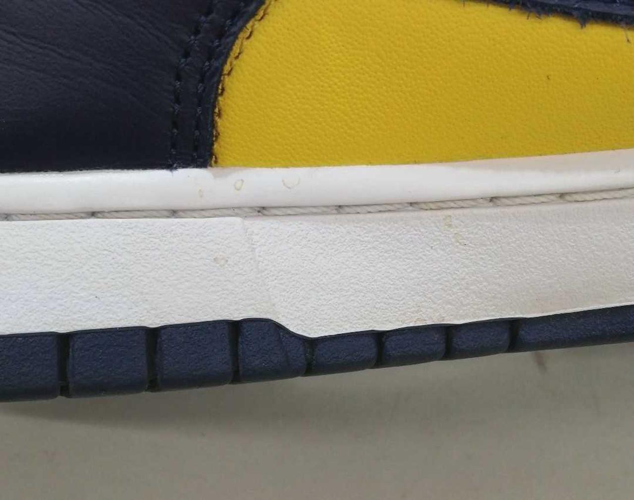 ソール部分に汚れあります
