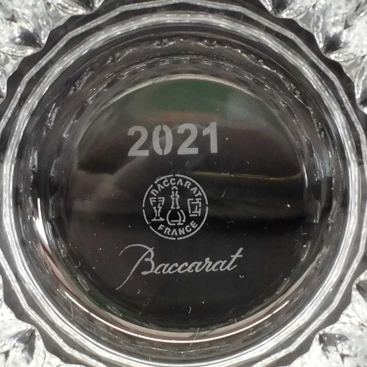 2点目の内側底面に傷あり