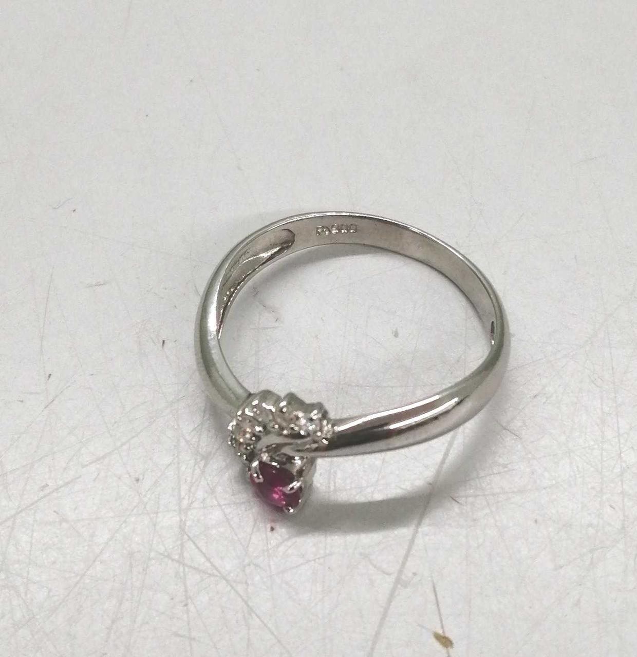 刻印Pt900表記あり