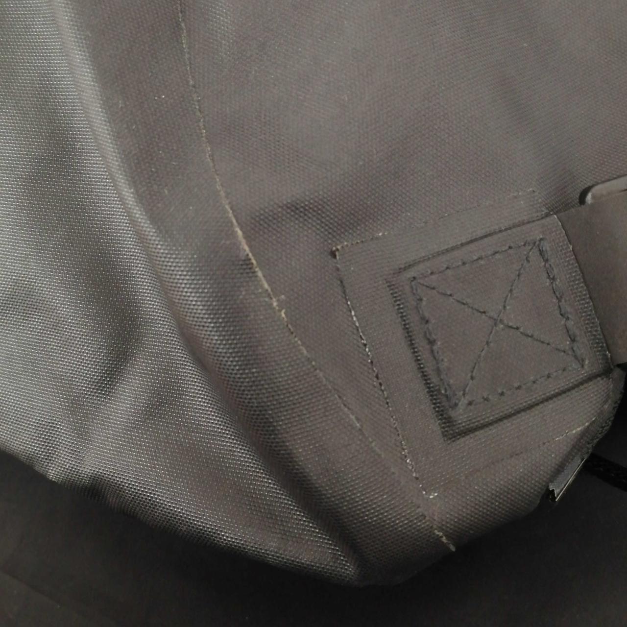 角汚れあります