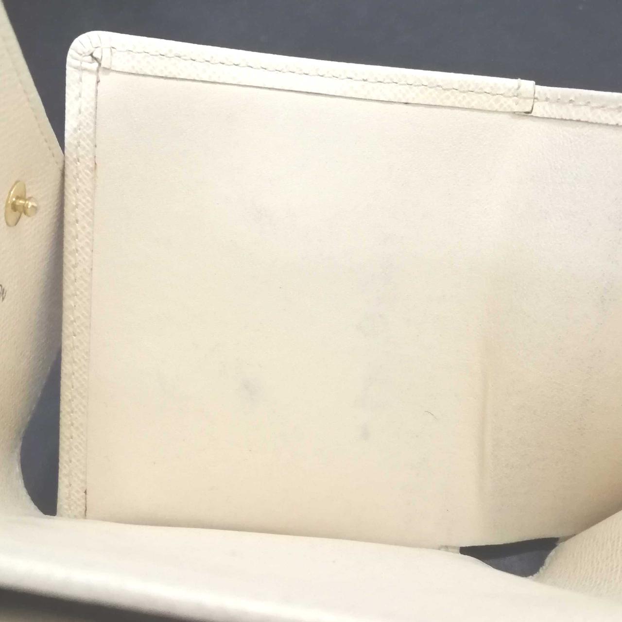 色あせあります