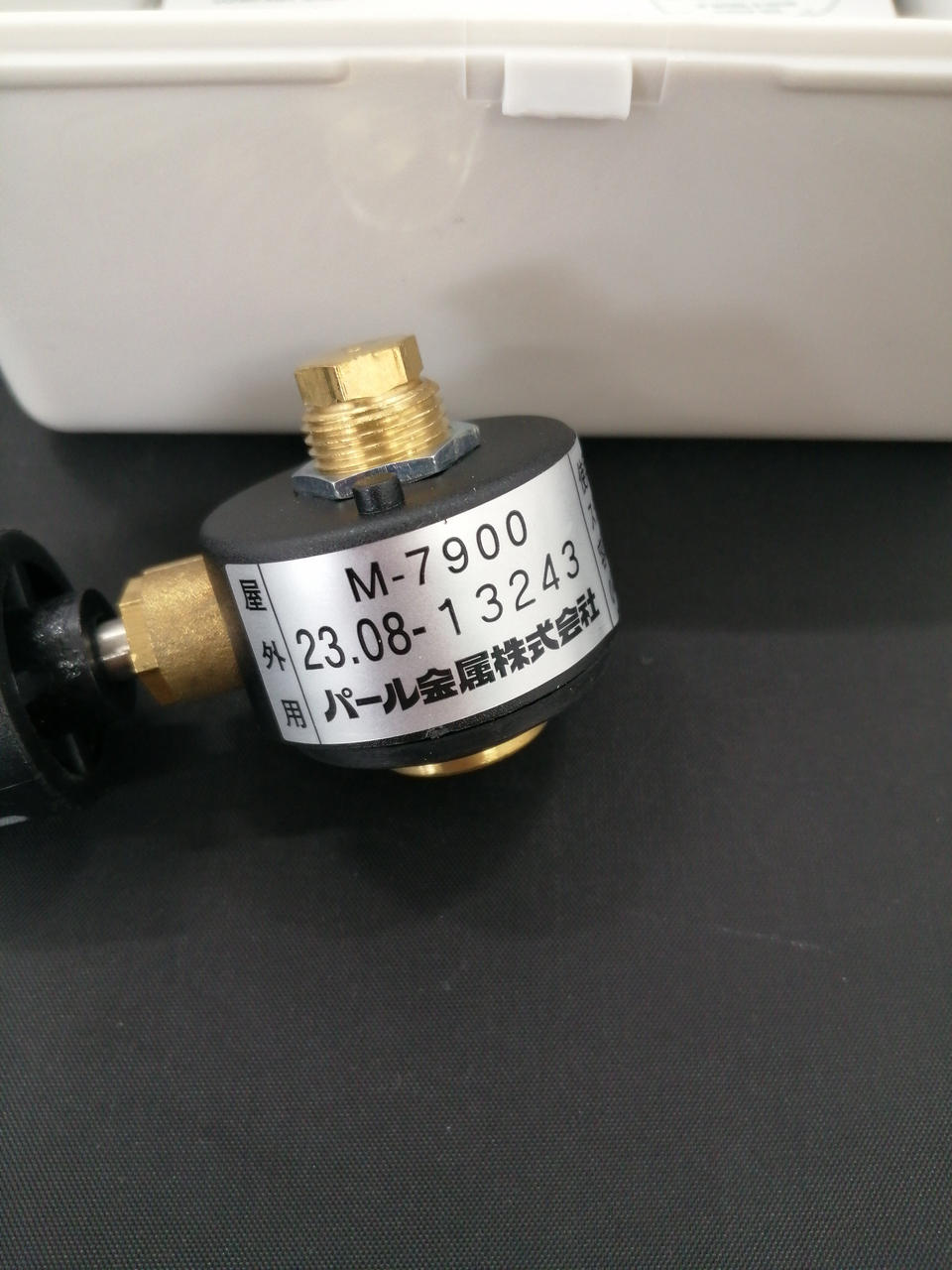 型番、製造番号表記