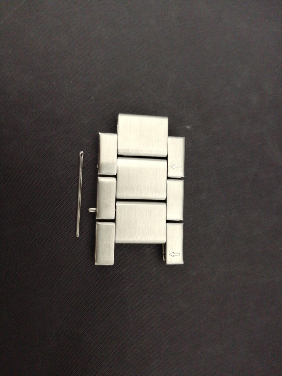 腕時計の部品です