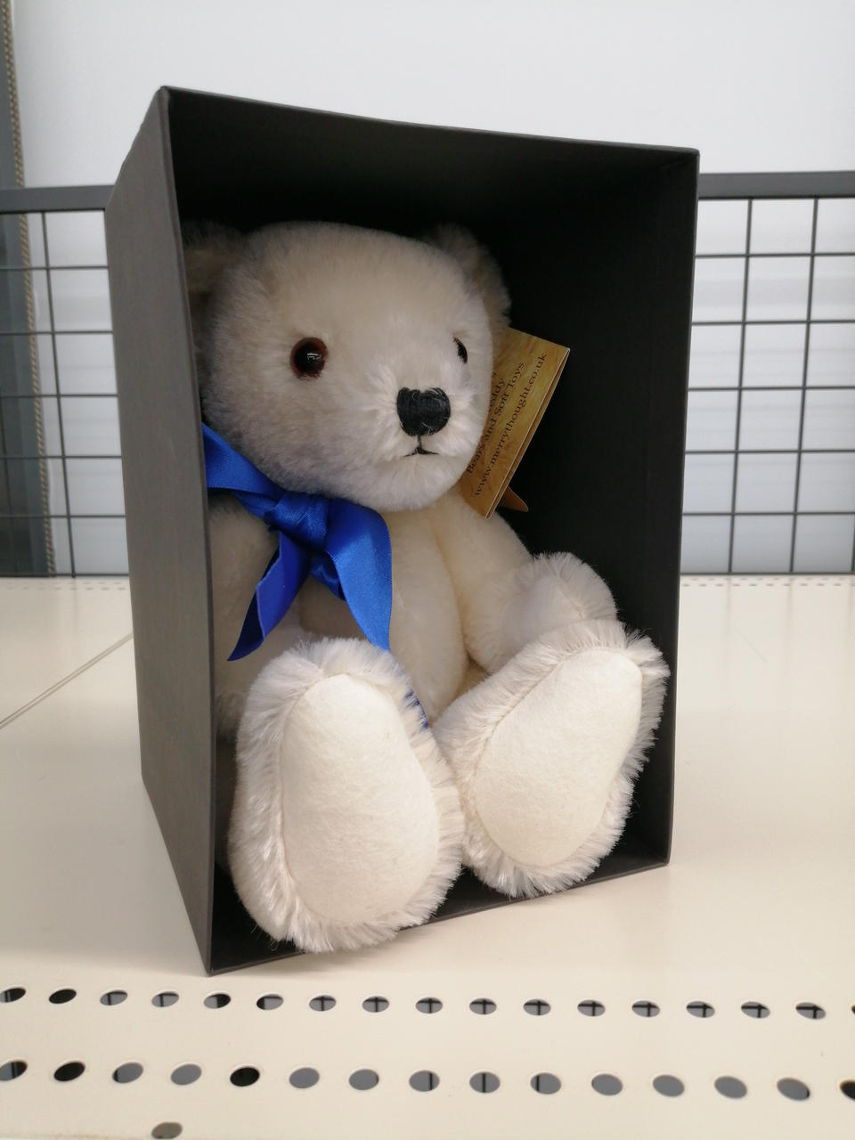 箱がありますが、フタがありません