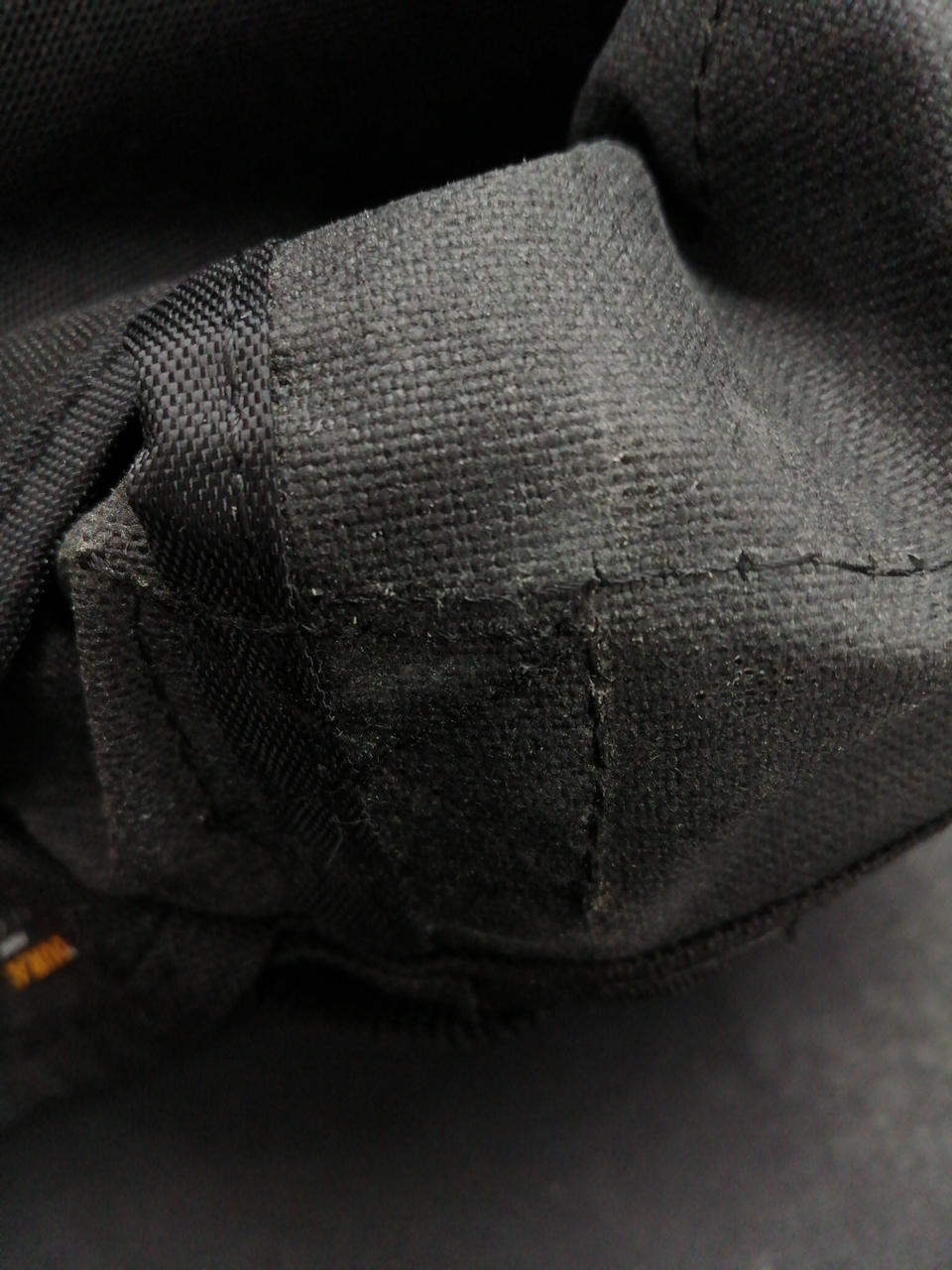 内側白くなってます