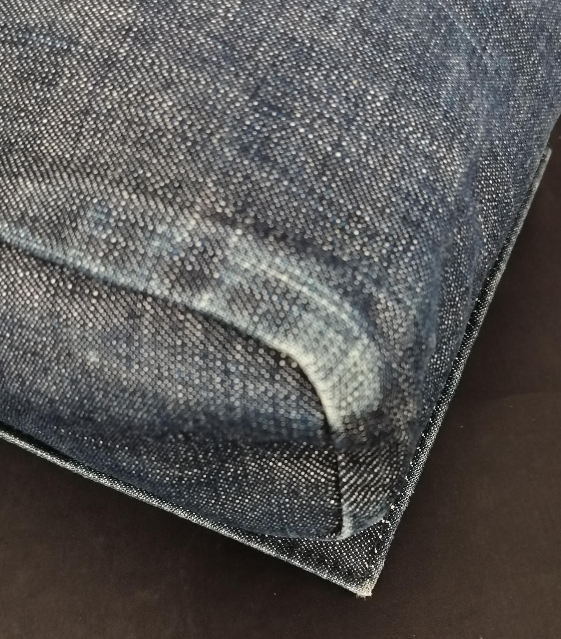 色あせあります