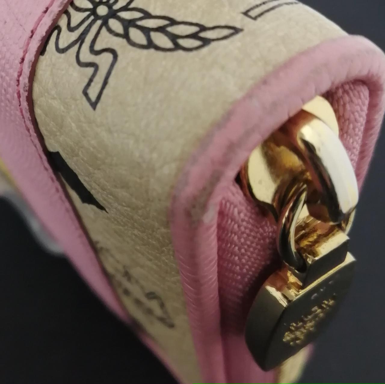 角汚れあります