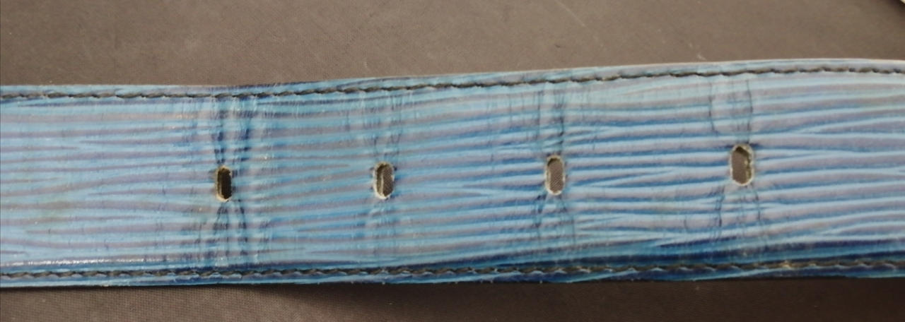 擦れ汚れあります