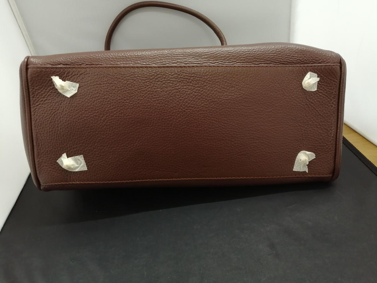 シール貼ってあります