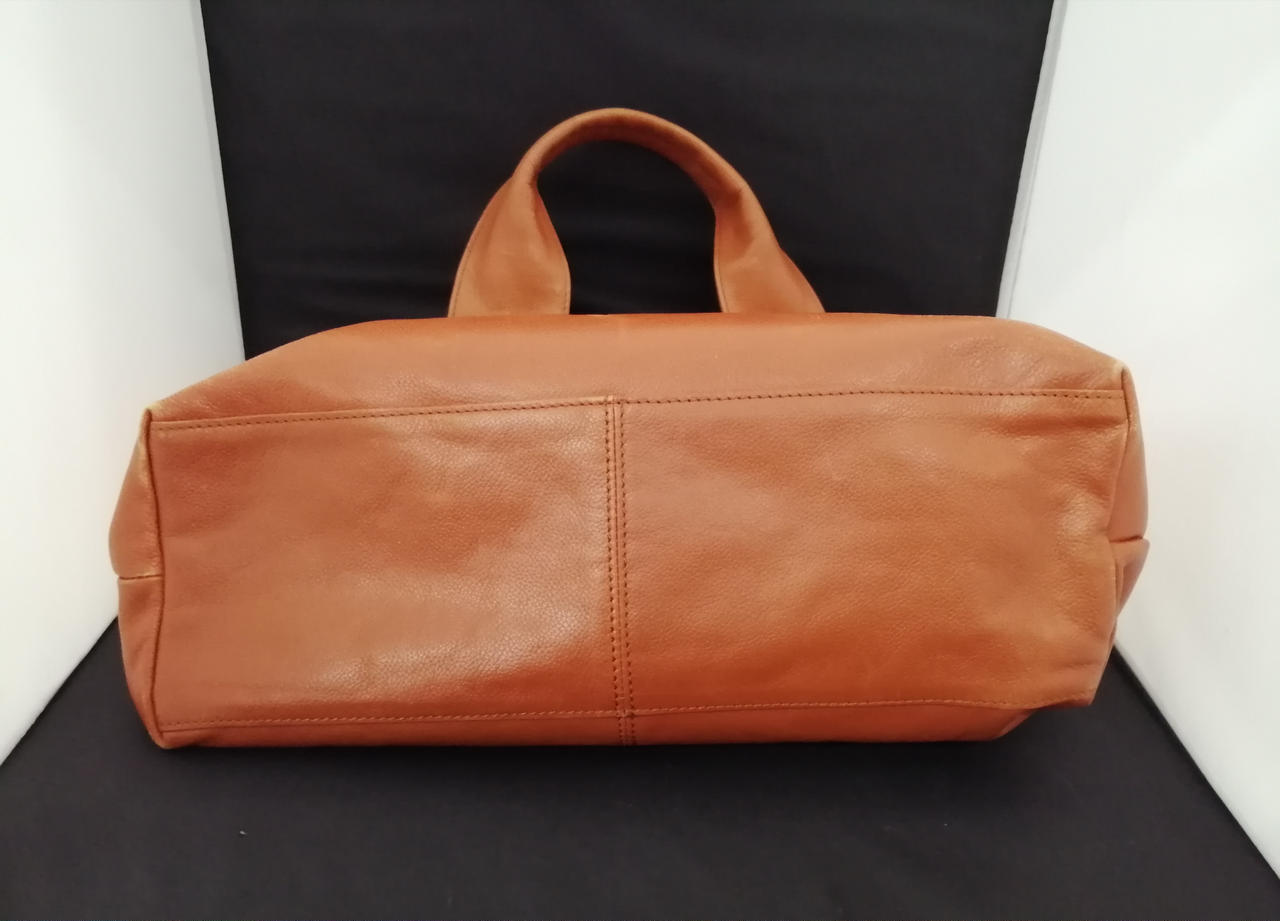 四隅に使用感あり