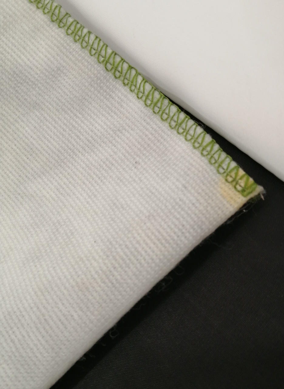 角汚れあります