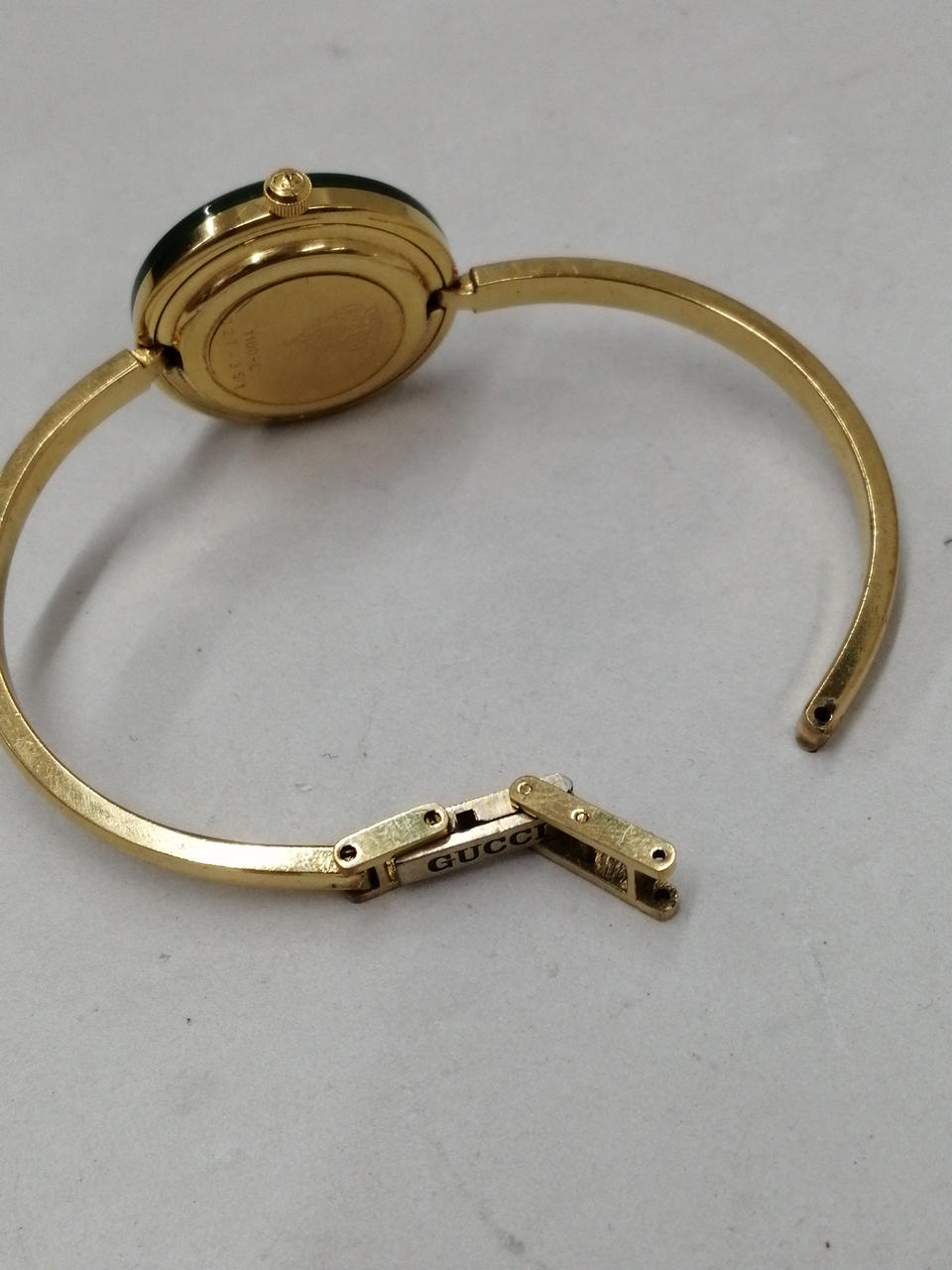 接続部分のネジ欠品しており留められません