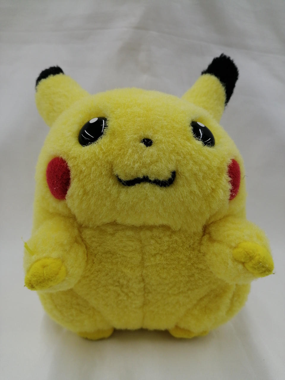 初期ピカチュウぬいぐるみ