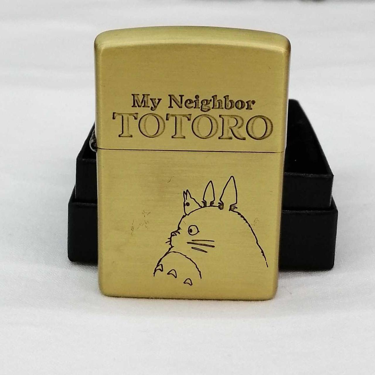 全体的にキズがあります。